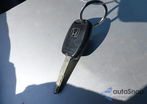 2010 Honda Civic Lx z USA, uszkodzony, nr VIN 19XFA1F5XAE058111